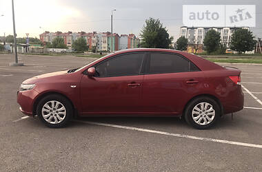 Седан Kia Cerato 2010 в 