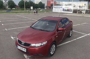 Седан Kia Cerato 2010 в 