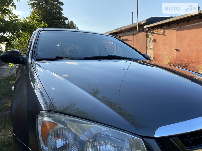 Седан Kia Cerato 2006 в Кривому Розі