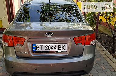 Седан Kia Cerato 2009 в Чаплинке