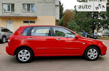 Хэтчбек Kia Cerato 2005 в Киеве