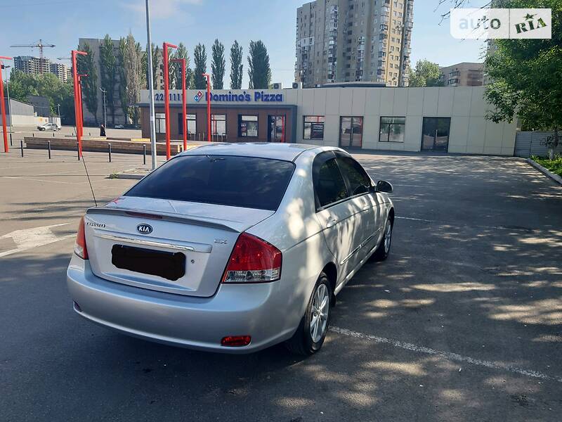 Седан Kia Cerato 2008 в Киеве