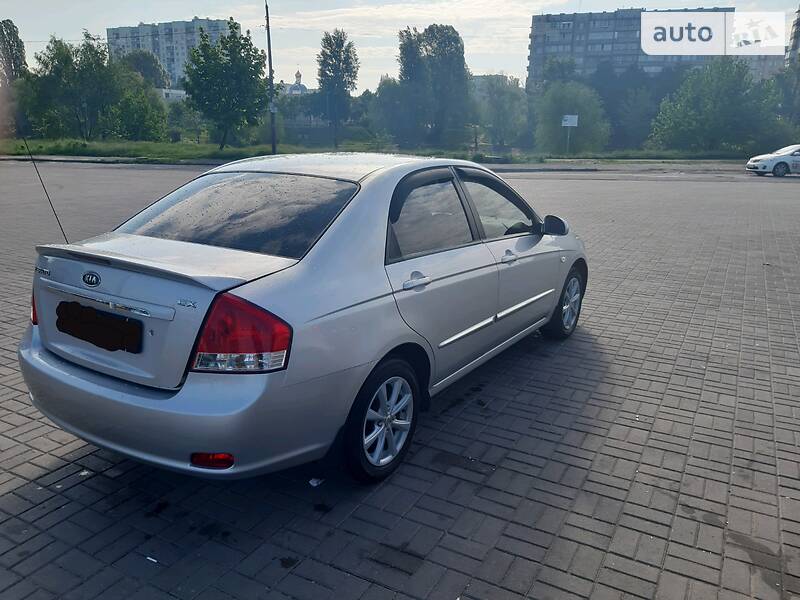 Седан Kia Cerato 2008 в Киеве