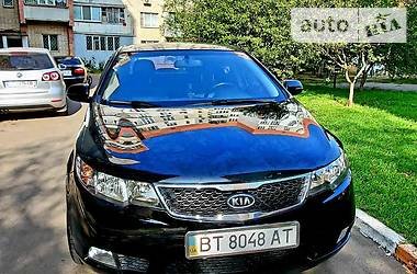 Седан Kia Cerato 2011 в Херсоне