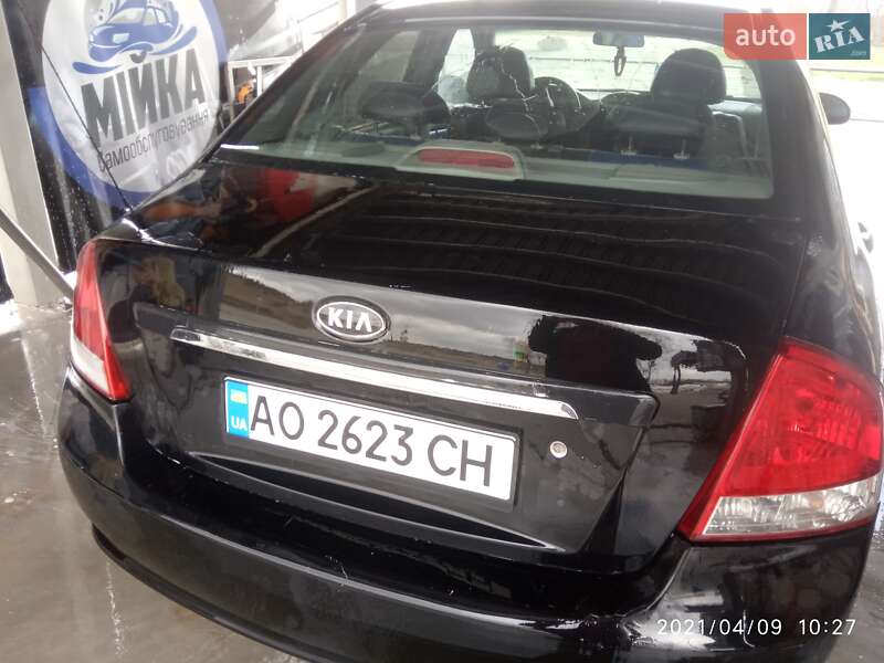 Седан Kia Cerato 2007 в Виноградове