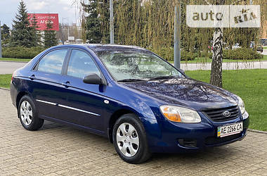 Седан Kia Cerato 2007 в Днепре