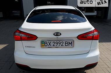 Седан Kia Cerato 2013 в Каменец-Подольском