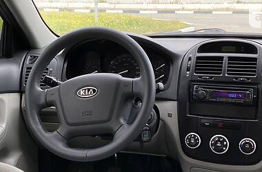 Седан Kia Cerato 2009 в Запорожье