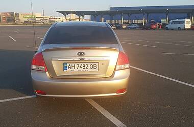 Седан Kia Cerato 2007 в Мариуполе