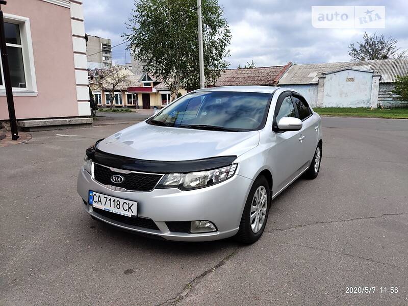 Седан Kia Cerato 2012 в Черкасах