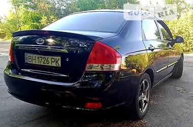 Седан Kia Cerato 2008 в Новой Каховке