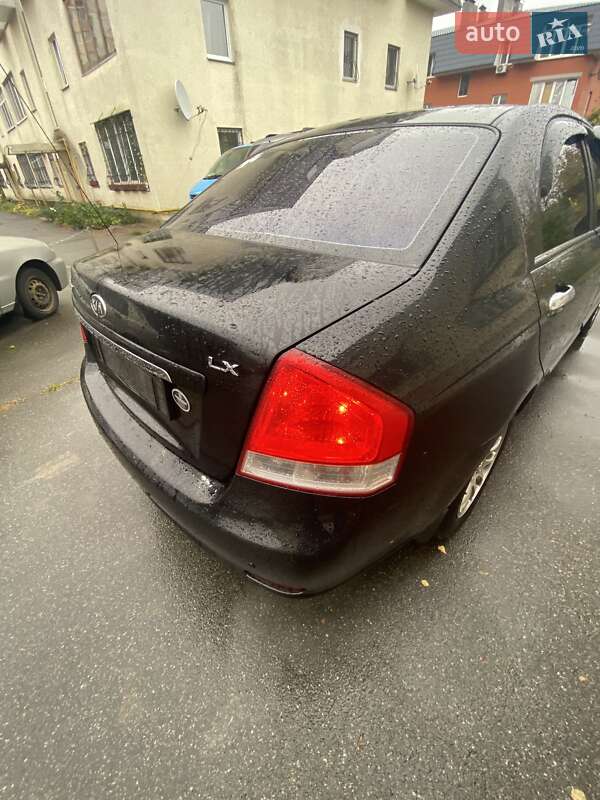 Седан Kia Cerato 2006 в Ірпені
