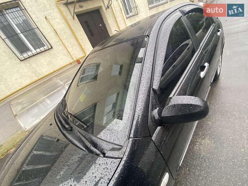 Седан Kia Cerato 2006 в Ірпені