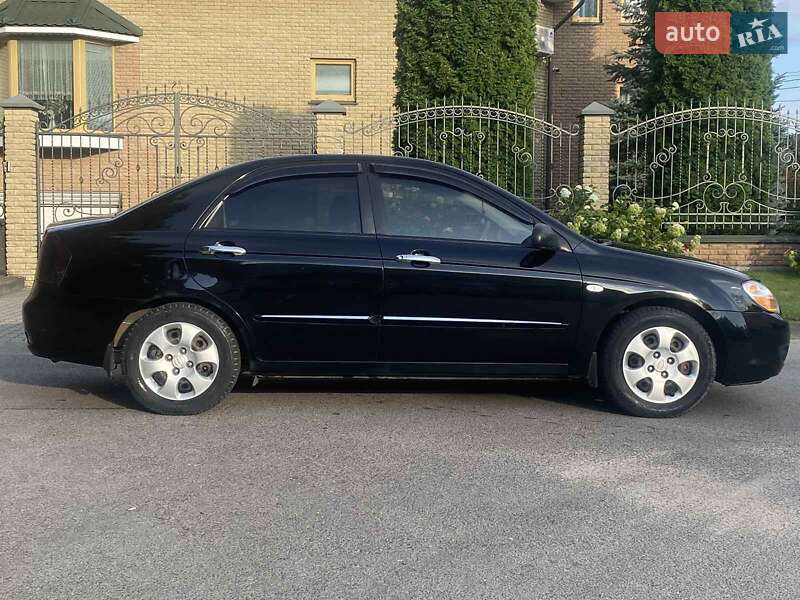 Седан Kia Cerato 2007 в Луцке
