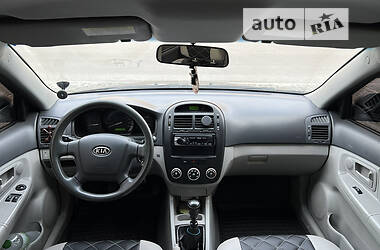 Седан Kia Cerato 2008 в 