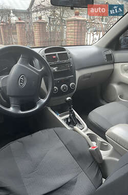 Седан Kia Cerato 2007 в Черновцах