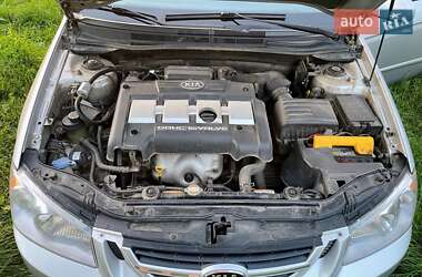Хетчбек Kia Cerato 2006 в Гадячі