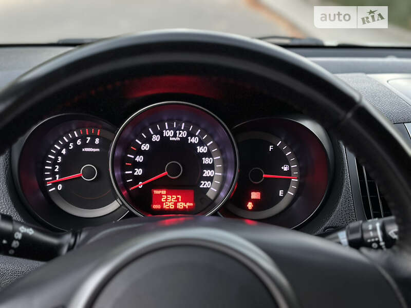 Седан Kia Cerato 2011 в Одессе