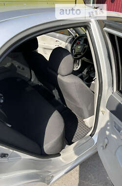 Седан Kia Cerato 2007 в 