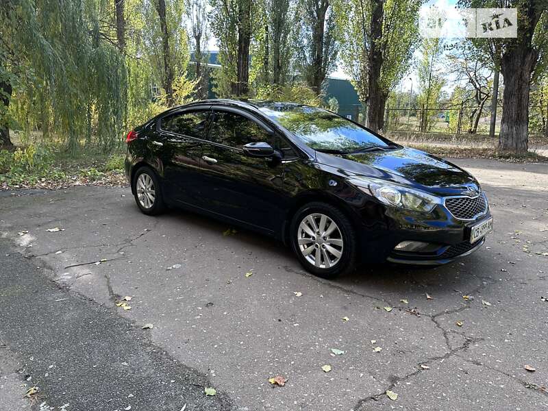 Седан Kia Cerato 2012 в Чернігові