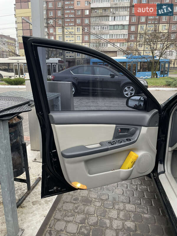 Седан Kia Cerato 2006 в Днепре фото 9 Седан Kia Cerato 2006 в Днепре