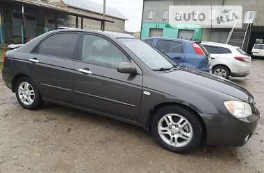 Седан Kia Cerato 2006 в Копичинці