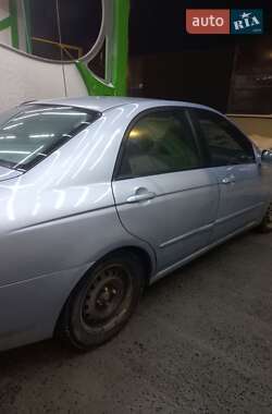 Седан Kia Cerato 2006 в Хмельницком