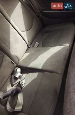 Купе Kia Cerato 2012 в 
