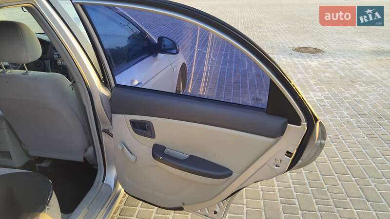 Седан Kia Cerato 2006 в Харькове фото 9 Седан Kia Cerato 2006 в Харькове