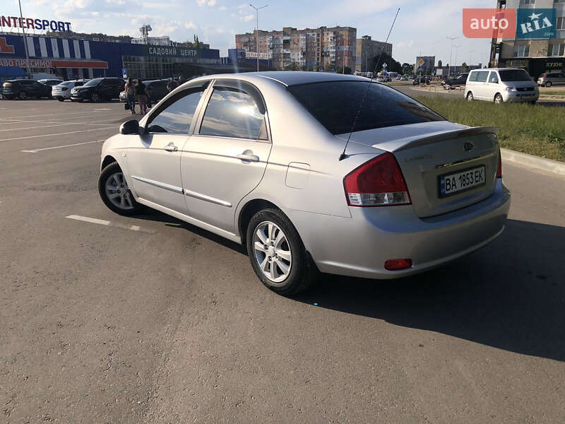 Седан Kia Cerato 2007 в Кропивницькому