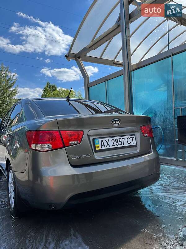 Седан Kia Cerato 2011 в Ременове фото 10 Седан Kia Cerato 2011 в Ременове