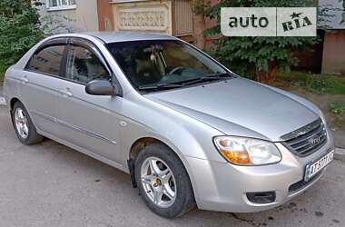 Седан Kia Cerato 2007 в Калуші