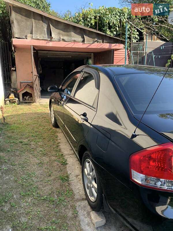 Седан Kia Cerato 2008 в Перечині