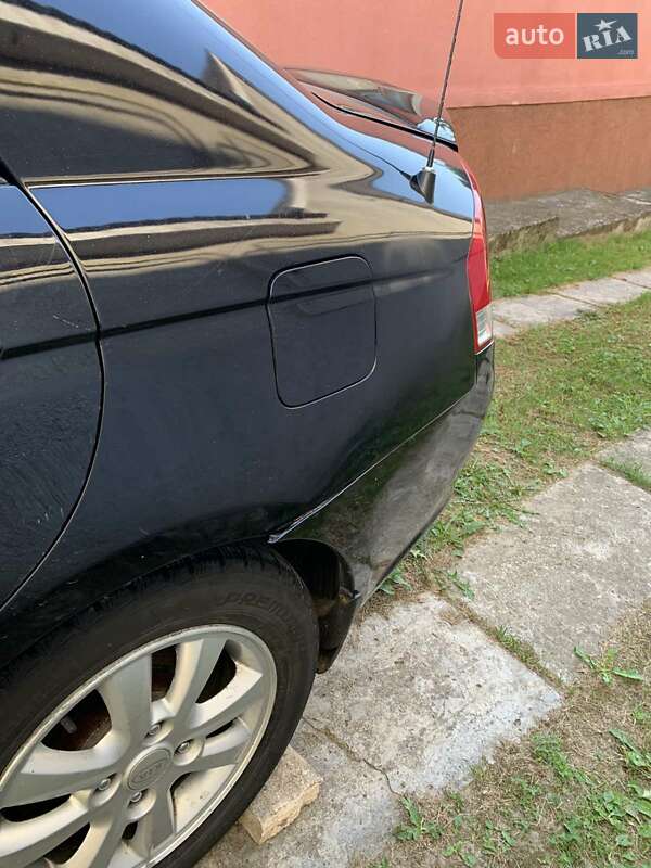 Седан Kia Cerato 2008 в Перечині