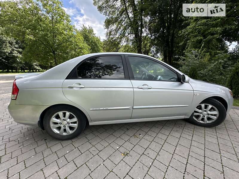 Седан Kia Cerato 2008 в Николаеве