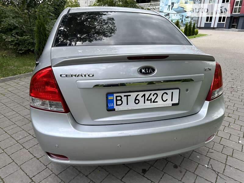 Седан Kia Cerato 2008 в Николаеве