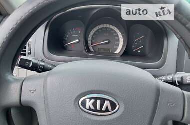 Седан Kia Cerato 2007 в Терновке