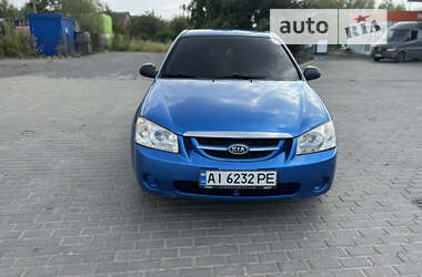 Седан Kia Cerato 2006 в Казатине