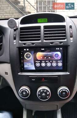 Седан Kia Cerato 2007 в Львове