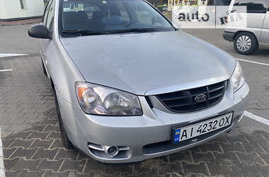 Хэтчбек Kia Cerato 2006 в Обухове