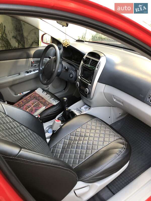 Седан Kia Cerato 2008 в Киеве