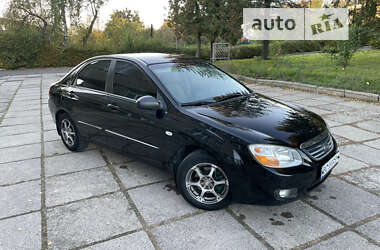 Седан Kia Cerato 2007 в Стебнику