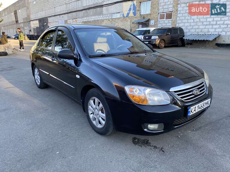 Седан Kia Cerato 2007 в Киеве