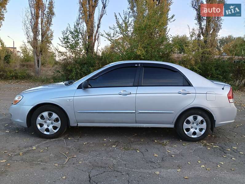 Седан Kia Cerato 2006 в Баштанке