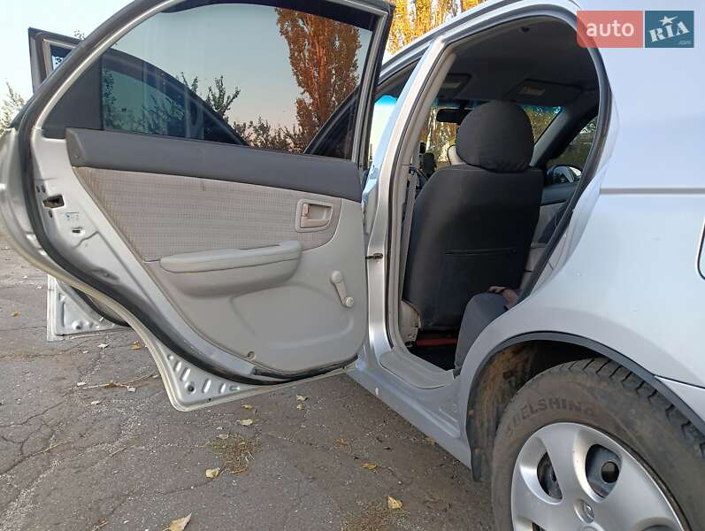Седан Kia Cerato 2006 в Баштанке