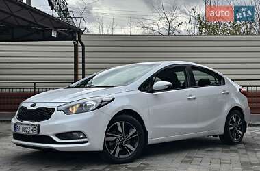 Седан Kia Cerato 2015 в Одессе