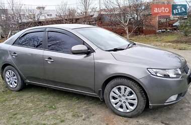 Седан Kia Cerato 2012 в Полтаві