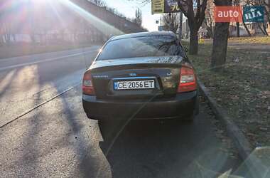 Седан Kia Cerato 2005 в Черновцах