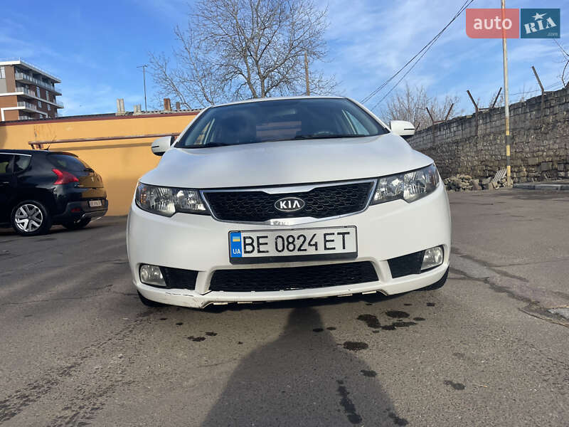 Седан Kia Cerato 2011 в Николаеве фото 10 Седан Kia Cerato 2011 в Николаеве
