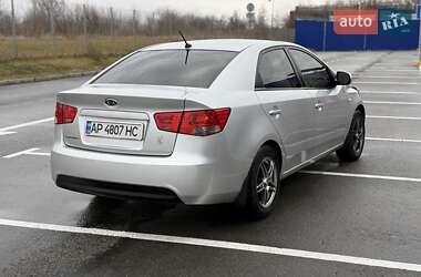 Седан Kia Cerato 2009 в Запоріжжі